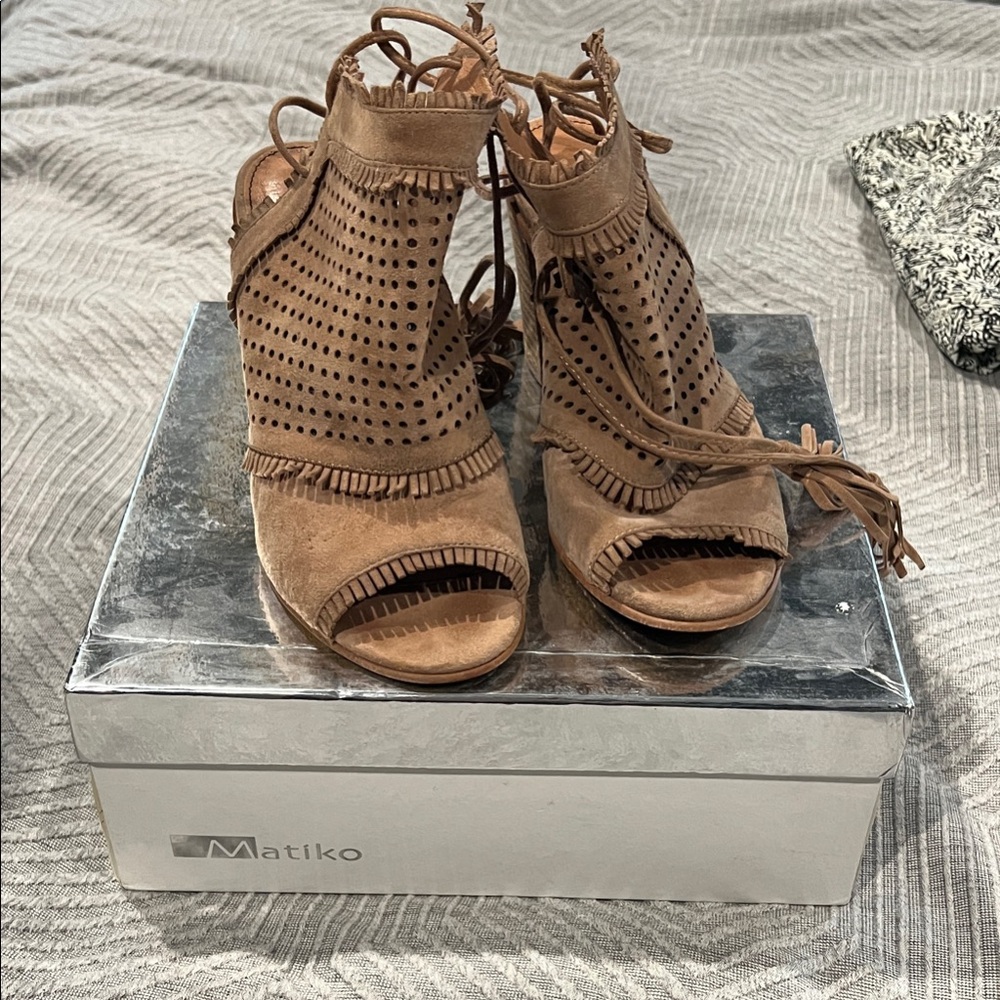 Matiko Women's Brown Perforated Heels